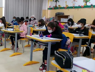 Investimento na Educação: Prefeitura de São Gonçalo troca mobiliário das escolas municipais com investimento de R$1,5 milhão