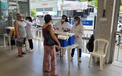 Vacinação contra a gripe para grupos prioritários no Hiper, Fraga e Piracuera neste sábado (11)