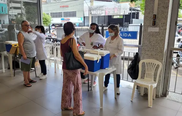 Vacinação contra a gripe para grupos prioritários no Hiper, Fraga e Piracuera neste sábado (11)